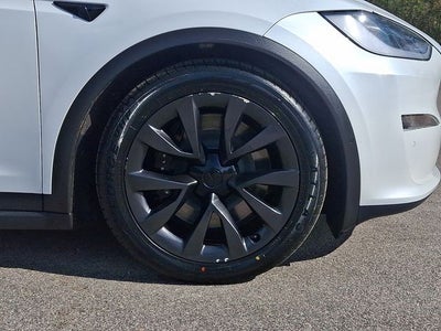 2022 Tesla Model X Base