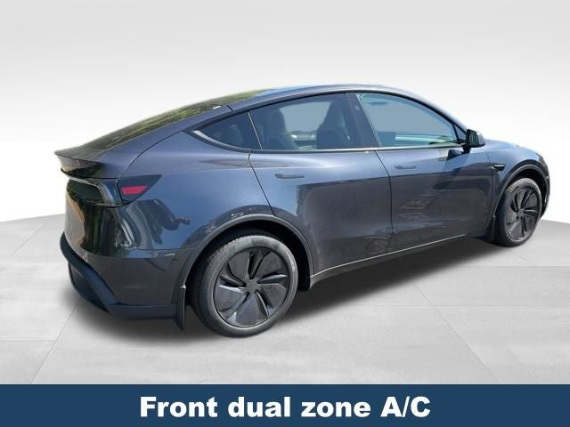 2026 Tesla Model Y Premium