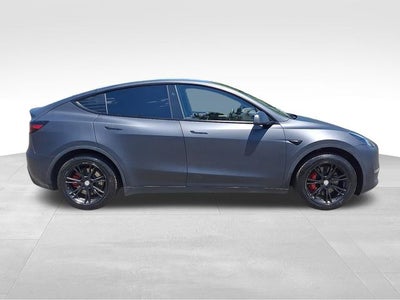 2024 Tesla Model Y Long Range