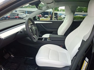 2024 Tesla Model Y Long Range