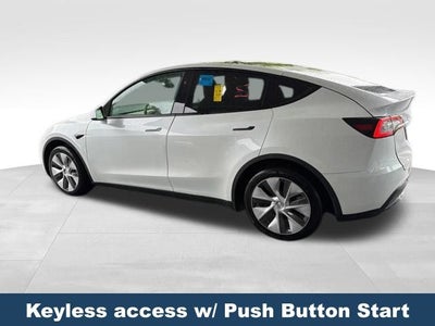 2024 Tesla Model Y Long Range