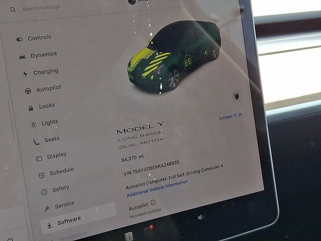 2024 Tesla Model Y Long Range