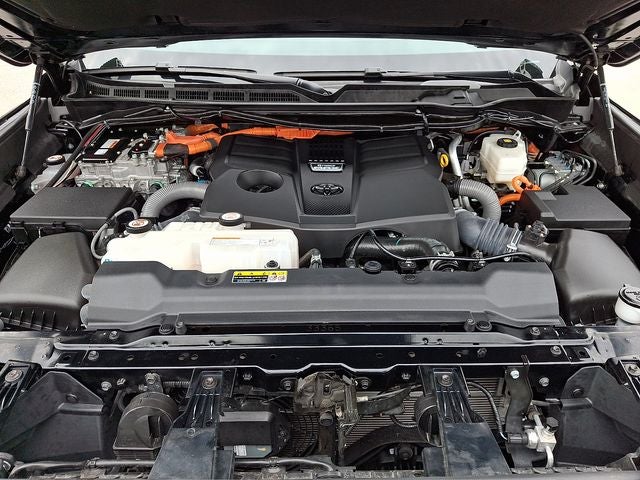 2024 Toyota Sequoia SR5