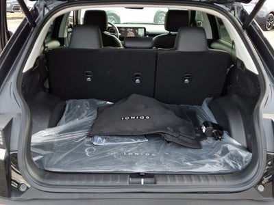 2025 Hyundai IONIQ 5 SEL