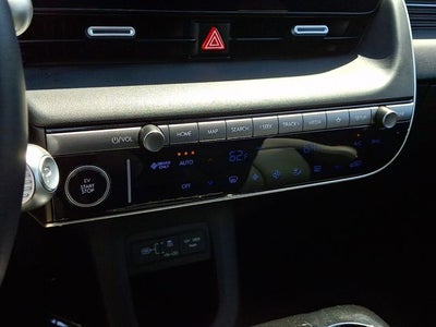 2025 Hyundai IONIQ 5 SEL