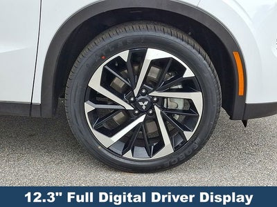 2023 Mitsubishi Outlander SE