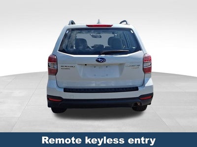 2016 Subaru Forester 2.5i