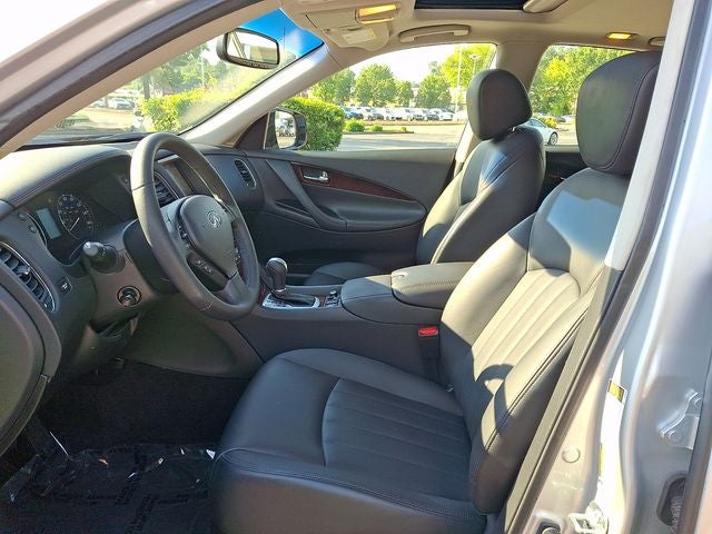 2017 INFINITI QX50 Base
