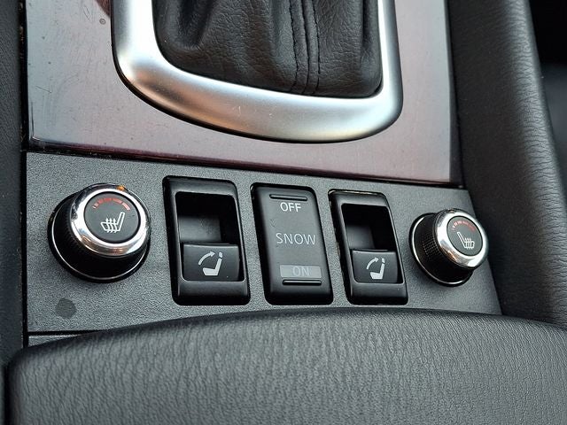 2017 INFINITI QX50 Base