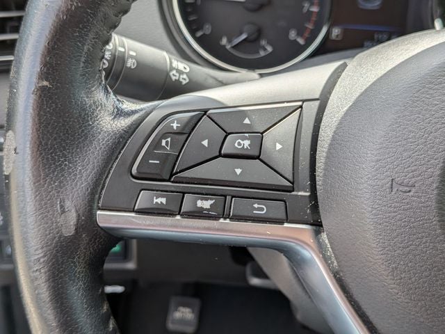 2022 Nissan Rogue Sport SV