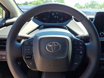 2025 Toyota Prius Plug-In Hybrid SE