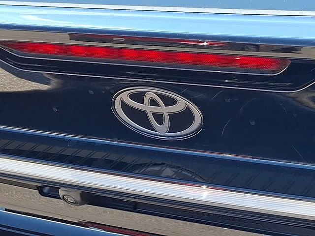 2025 Toyota Prius Plug-In Hybrid SE
