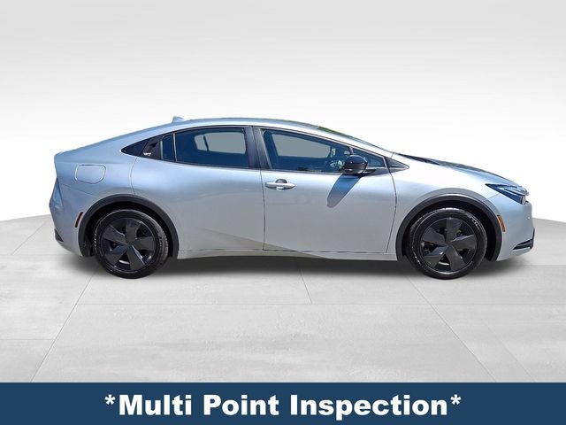 2025 Toyota Prius Plug-In Hybrid SE