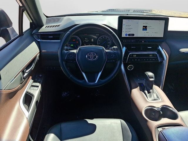 2023 Toyota Venza XLE