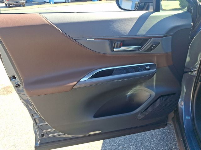 2023 Toyota Venza XLE