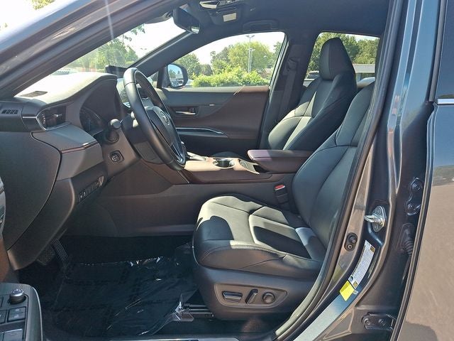 2023 Toyota Venza XLE