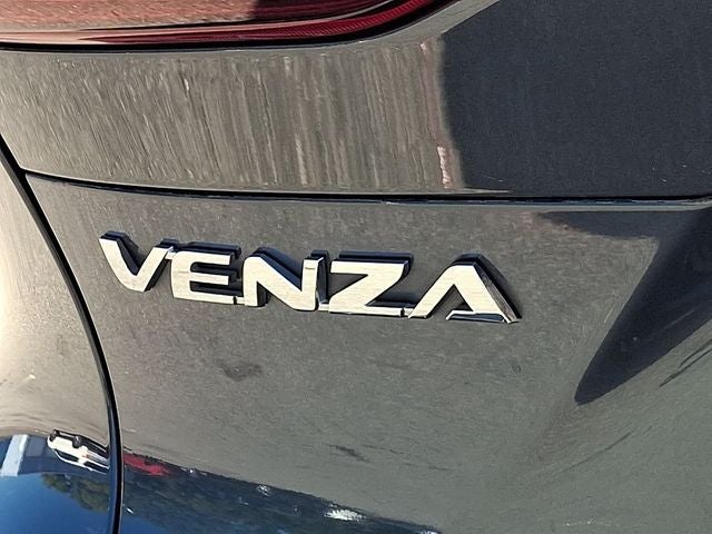 2023 Toyota Venza XLE
