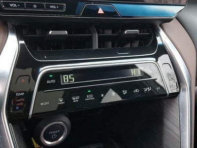 2024 Toyota Venza LE