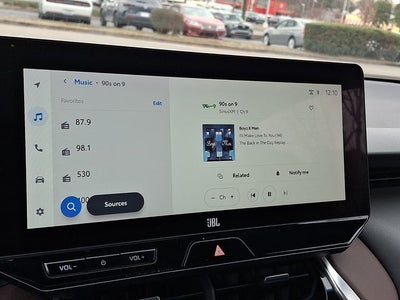 2024 Toyota Venza LE