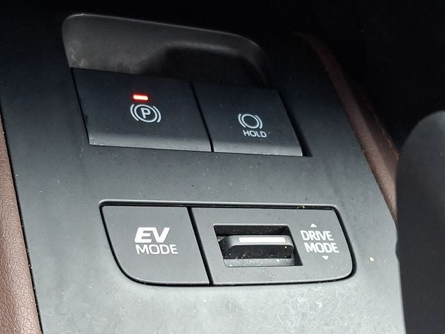 2024 Toyota Venza LE