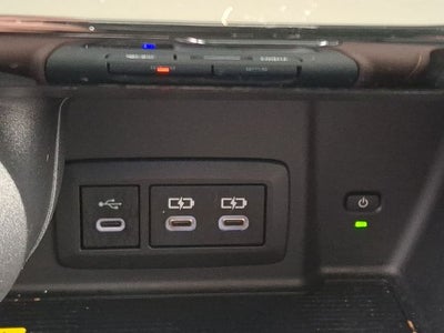 2024 Toyota Venza LE