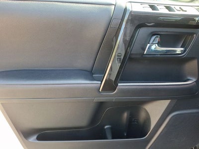 2024 Toyota 4Runner TRD Off-Road