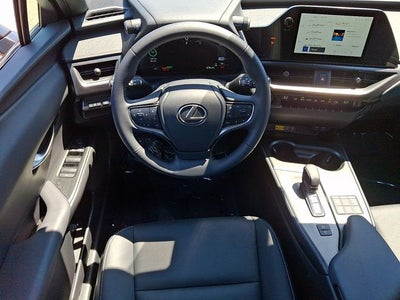 2025 Lexus UX 300h F SPORT Design
