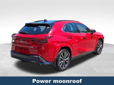 2025 Lexus UX 300h F SPORT Design