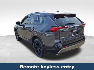 2023 Toyota RAV4 Hybrid SE