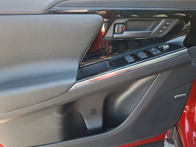 2023 Subaru Solterra Touring