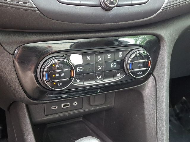 2022 Buick Encore GX Essence