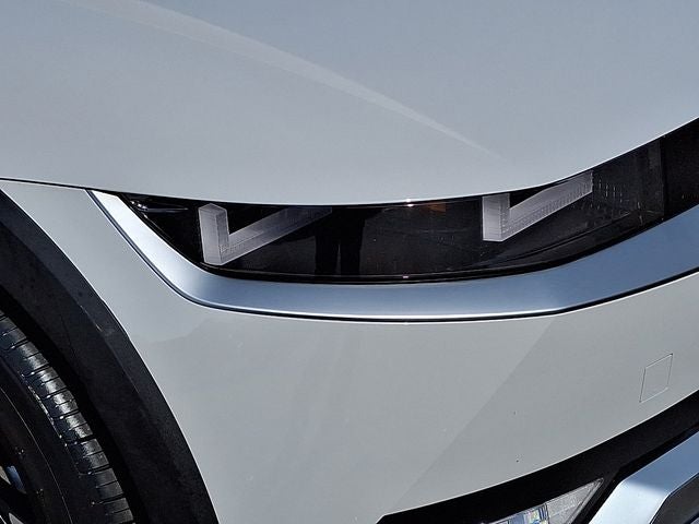 2024 Hyundai IONIQ 5 SE Standard Range