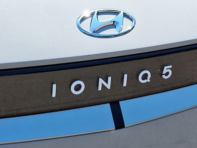 2023 Hyundai IONIQ 5 SE