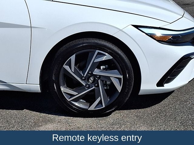 2025 Hyundai Elantra Hybrid Limited