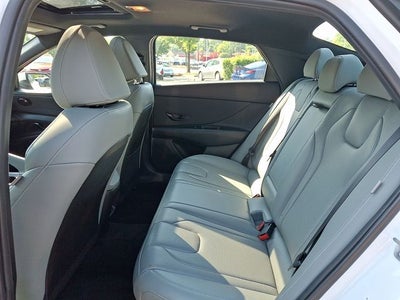 2025 Hyundai Elantra Hybrid Limited