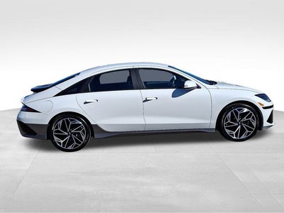 2024 Hyundai IONIQ 6 SEL