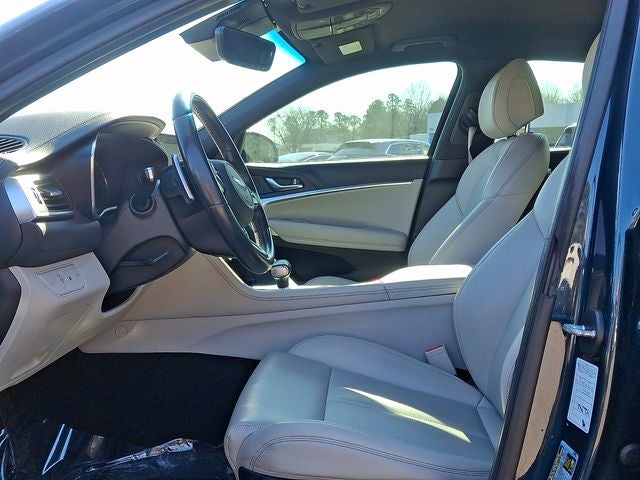 2022 Genesis G70 2.0T