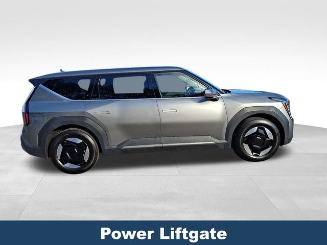2024 Kia EV9 Light