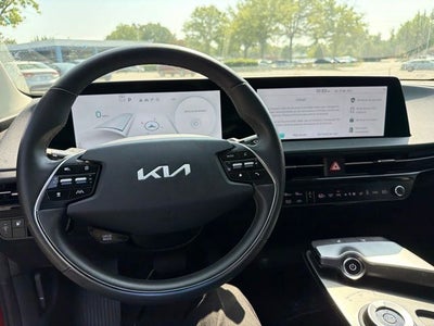 2024 Kia EV6 Light