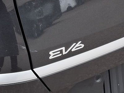 2024 Kia EV6 Light