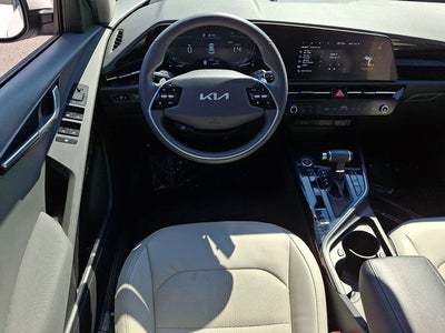 2023 Kia Niro EX