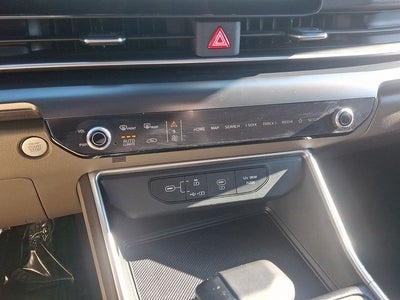 2025 Kia Carnival LXS