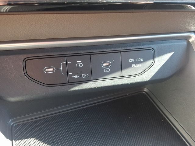 2025 Kia Carnival LXS