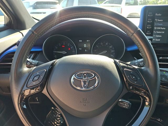2022 Toyota C-HR XLE