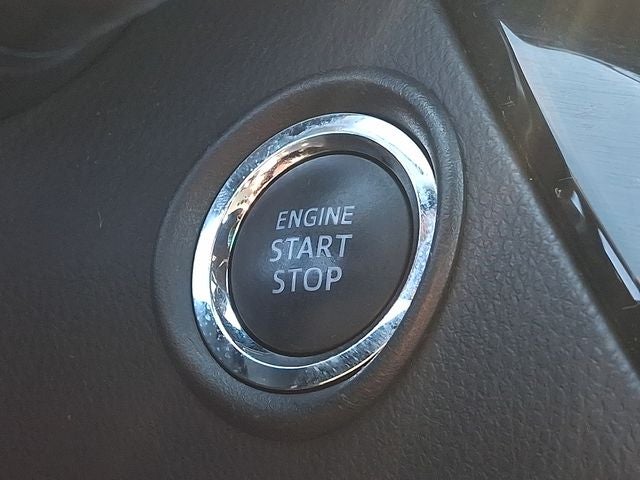 2022 Toyota C-HR XLE