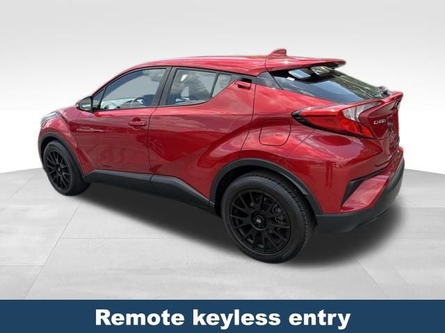 2022 Toyota C-HR XLE