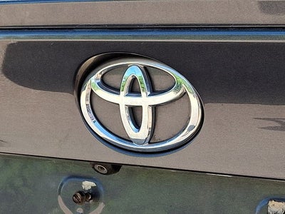 2018 Toyota C-HR XLE Premium
