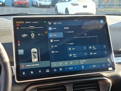 2023 VinFast VF 8 Plus