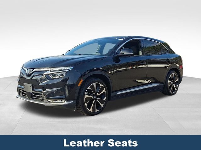 2023 VinFast VF 8 Plus