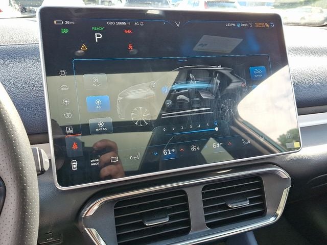 2023 VinFast VF 8 Plus